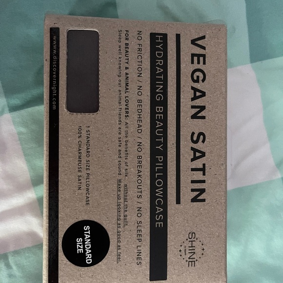 Vegan Satin Pillowcase in Gunmetal Std/Qn - Picture 2 of 3